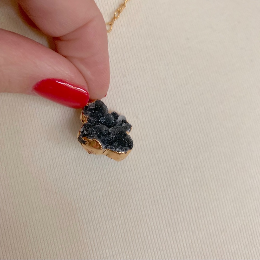 Alhambra Style Druzy Clover Pendant Necklace - Picture 4 of 7